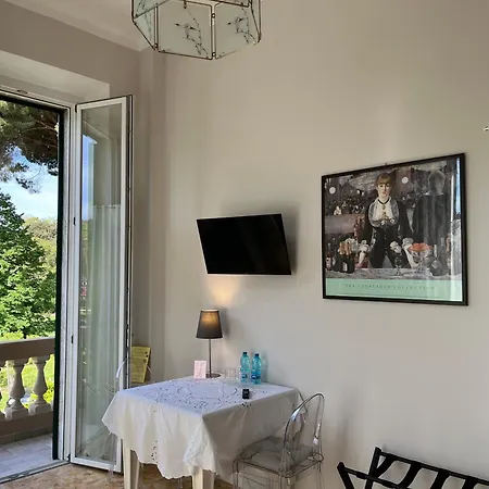 Pura Vida Bed & Breakfast Viareggio