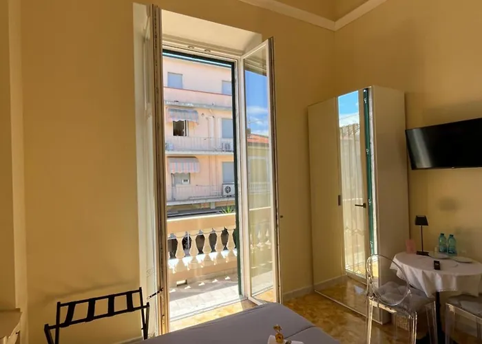 Pura Vida 3* Viareggio