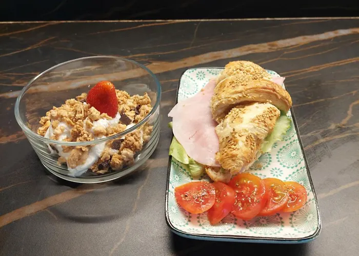 Pura Vida Nocleg ze śniadaniem Viareggio